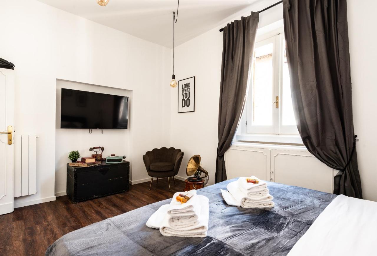 Appartamento Via Del Corso Roma Ngoại thất bức ảnh